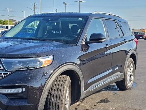Used 2021 Ford Explorer Limited w/ Equipment Group 301A AWD/4WD image 61