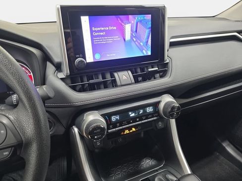Certified 2023 Toyota RAV4 XLE AWD/4WD image 17