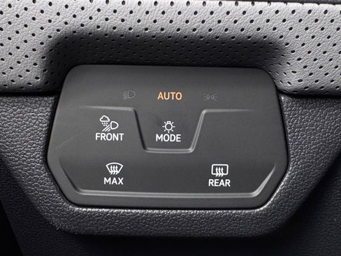 New 2026 Volkswagen Atlas Peak Edition AWD/4WD image 25