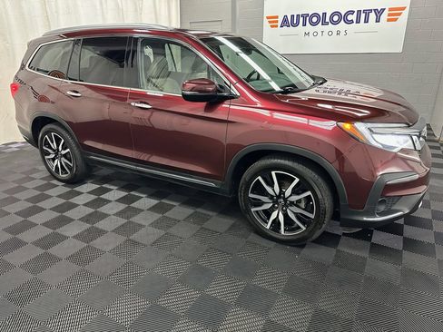 Used 2020 Honda Pilot Touring image 2