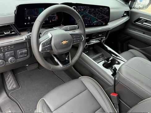 New 2025 Chevrolet Tahoe Premier w/ Sun And Tow Package image 13