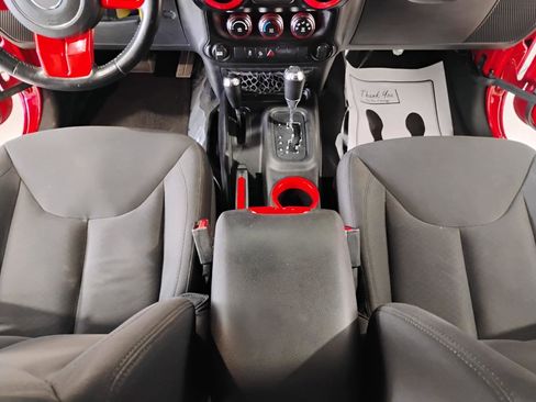 Used 2015 Jeep Wrangler Unlimited Sport w/ Connectivity Group AWD/4WD image 66