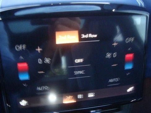 New 2026 Cadillac Vistiq Premium Luxury image 14