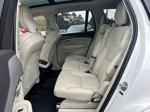 Used 2024 Volvo XC90 B6 Plus w/ Protection Package Premier image 31