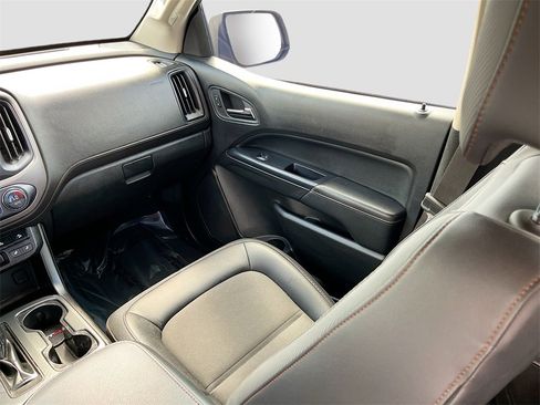 Used 2021 GMC Canyon AT4 w/ Trailering Package image 23