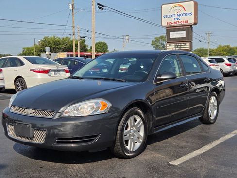 Used 2016 Chevrolet Impala LT FWD image 2