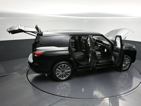 New 2026 INFINITI QX80 Luxe image 35