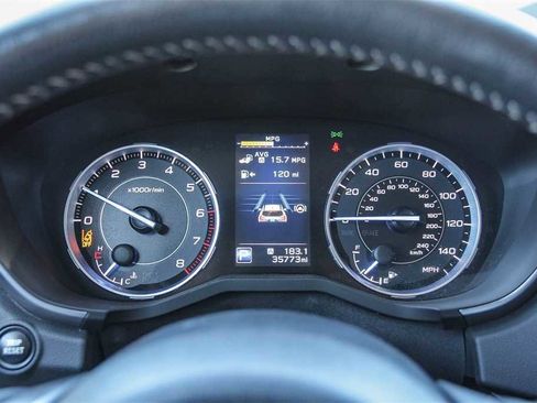 Used 2022 Subaru Ascent Limited w/ Technology Package image 25