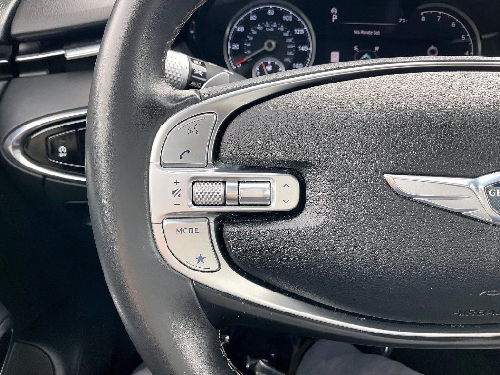 Used 2025 Genesis GV70 2.5T AWD/4WD image 21