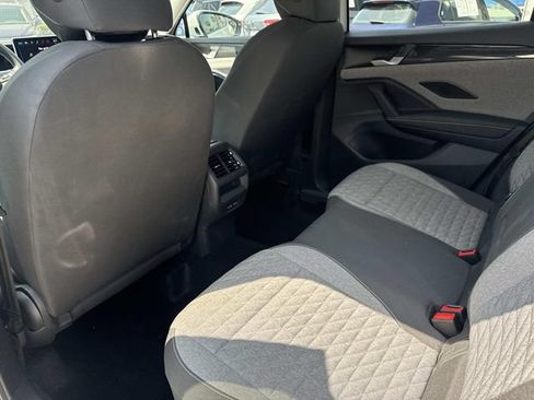 Used 2026 Volkswagen Tiguan S FWD image 10