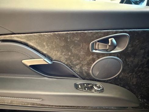 Used 2023 Aston Martin DB11 Coupe image 33