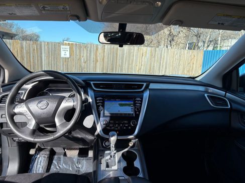 Used 2016 Nissan Murano SV image 18