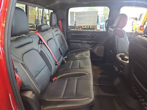 New 2026 RAM 1500 Laramie AWD/4WD image 15