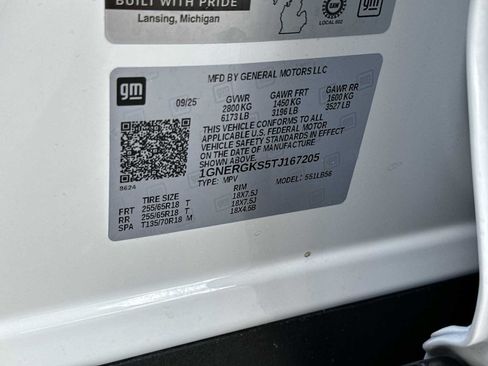 Certified 2026 Chevrolet Traverse LT FWD image 27
