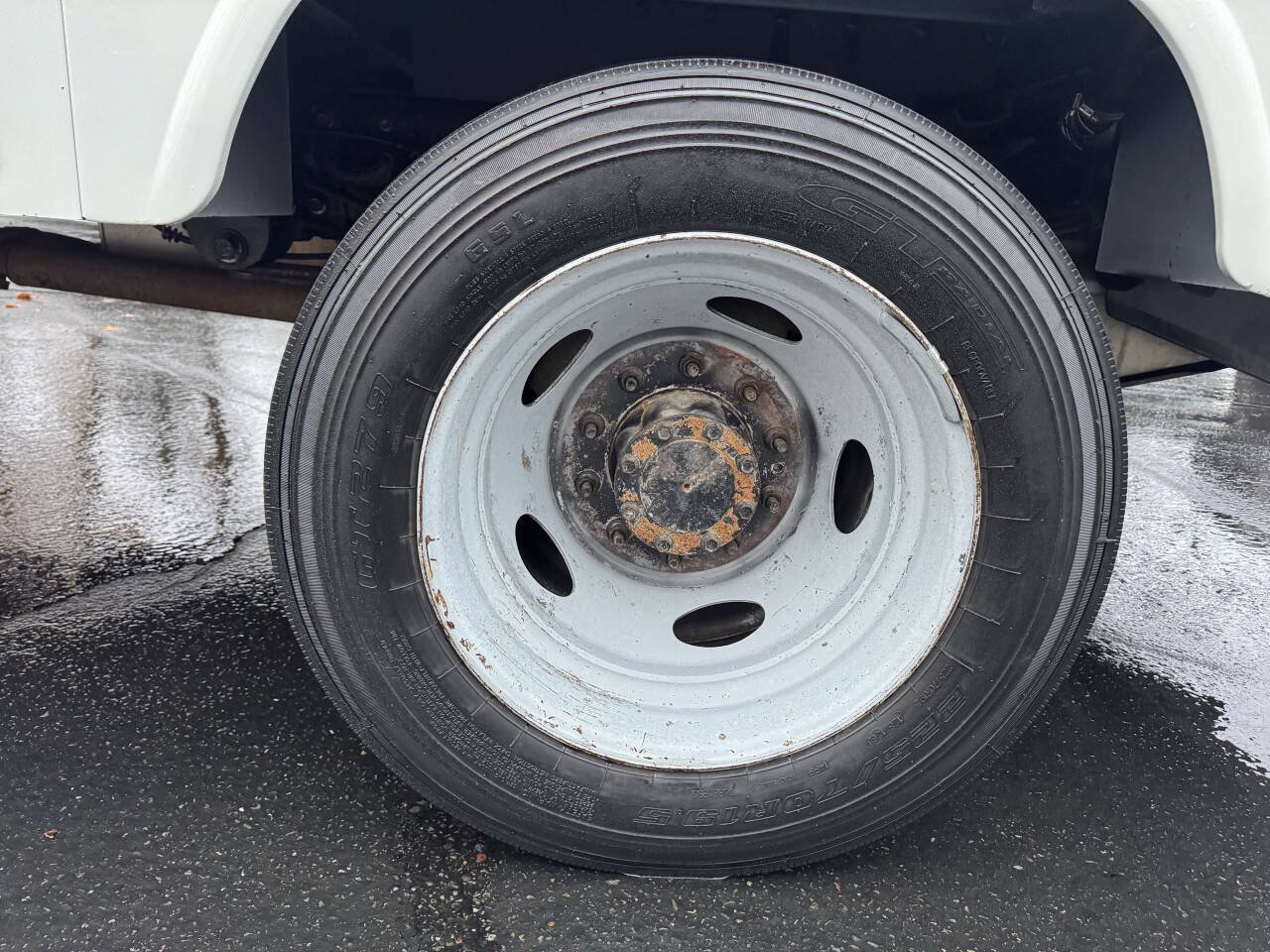 Used 2007 Ford F450 2WD Regular Cab Super Duty image 16