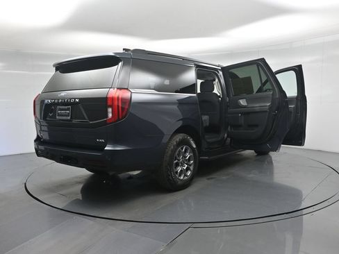 Certified 2025 Ford Expedition Max Active AWD/4WD image 6