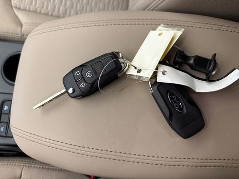 New 2025 Ford Ranger XLT w/ Equipment Group 301A High image 30