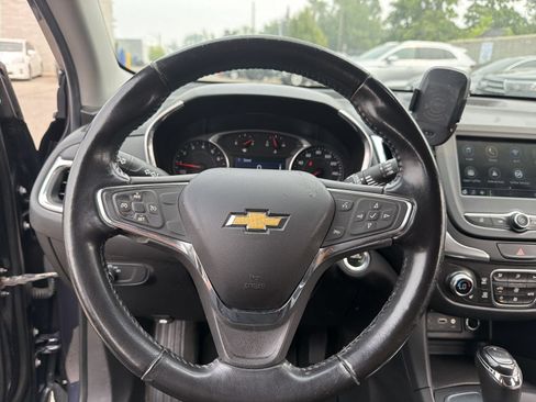 Used 2019 Chevrolet Equinox LT FWD image 24