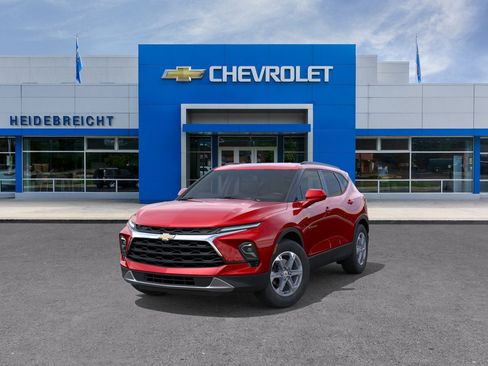 New 2026 Chevrolet Blazer LT w/ Convenience Package FWD image 32