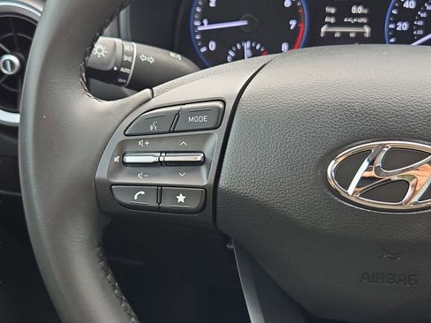 Used 2023 Hyundai Kona SEL w/ Convenience Package image 19