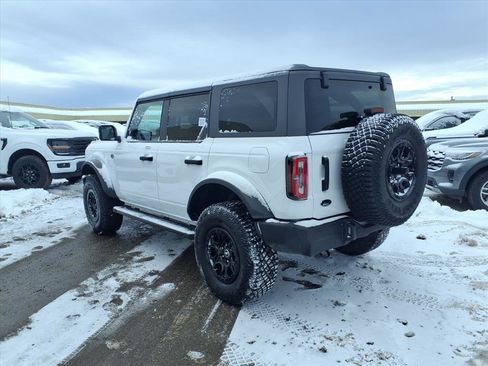 Used 2022 Ford Bronco Wildtrak image 6