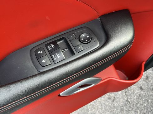 Used 2018 Dodge Challenger R/T Scat Pack image 17