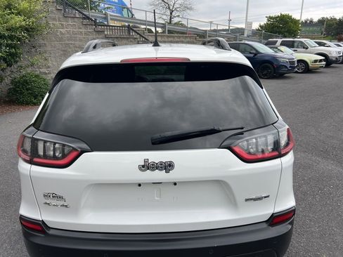 Used 2022 Jeep Cherokee Latitude Lux image 9