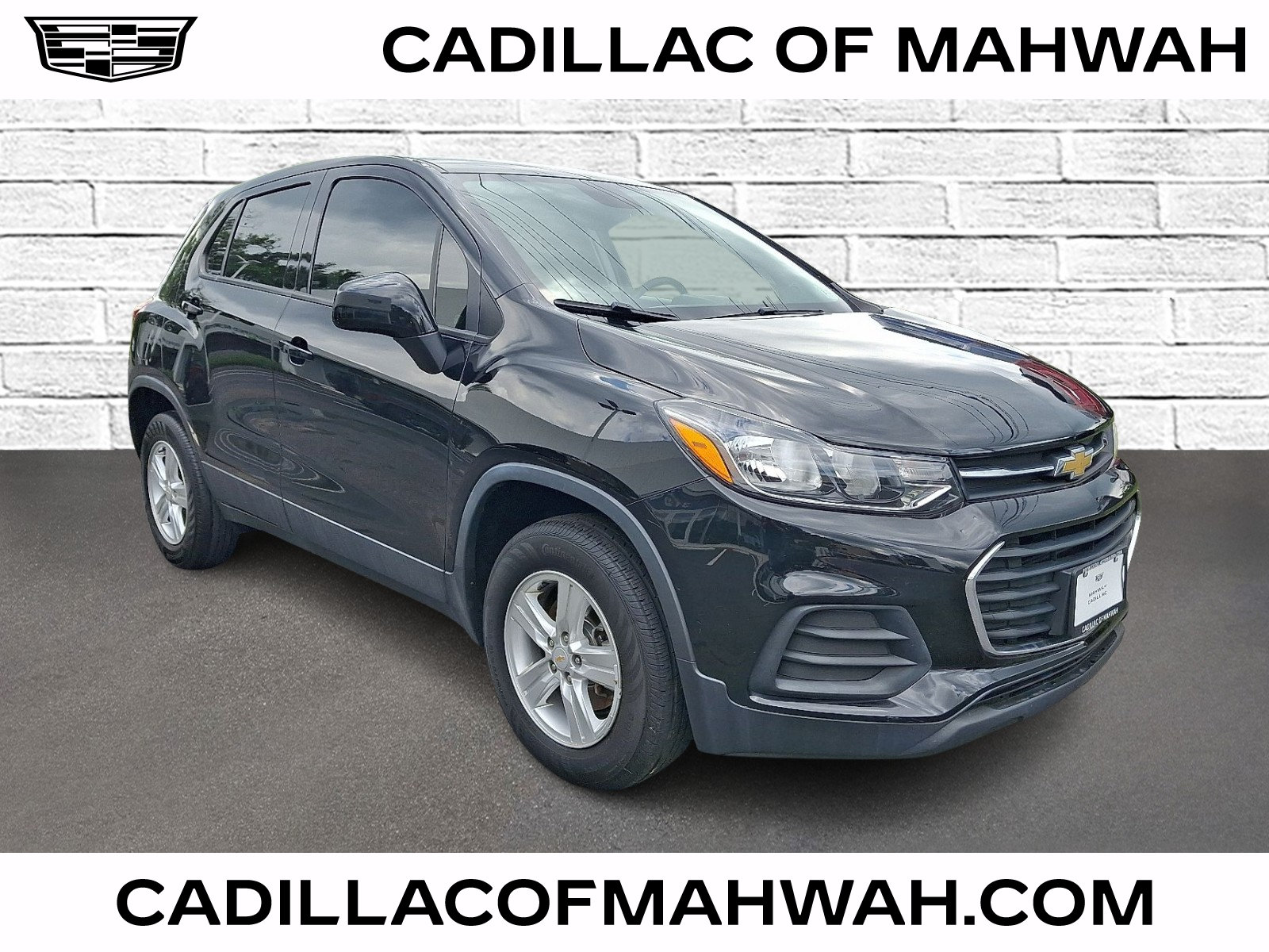 Used 2020 Chevrolet Trax LS AWD/4WD image 1