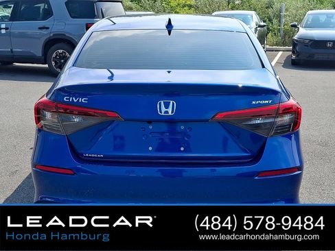 Used 2022 Honda Civic Sport image 6
