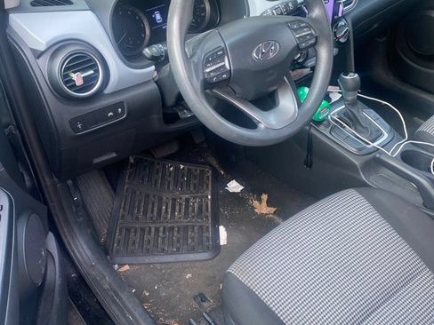 Used 2021 Hyundai Kona SE FWD image 5