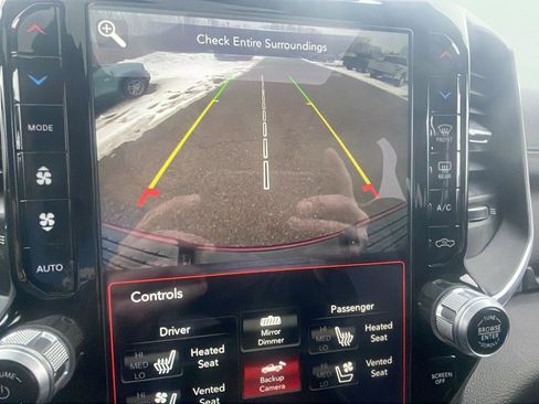 Used 2021 RAM 2500 Laramie w/ Night Edition image 18