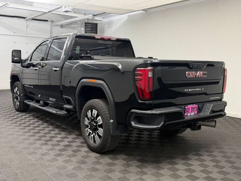 Used 2024 GMC Sierra 2500 Denali w/ Denali Reserve Package AWD/4WD image 3