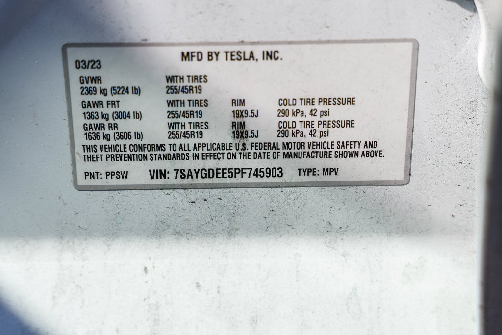 Used 2023 Tesla Model Y Long Range AWD/4WD image 13