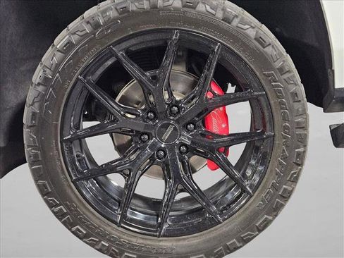 Used 2023 Cadillac Escalade Sport Platinum w/ LPO, ONYX Package image 24