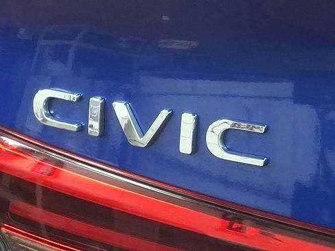 Used 2022 Honda Civic Sport image 26