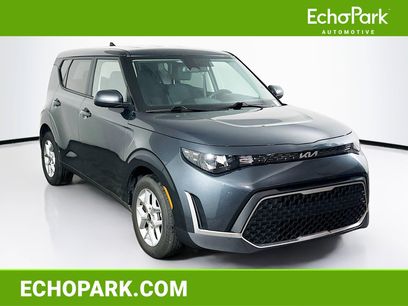 Used 2025 Kia Soul LX w/ LX Technology Package