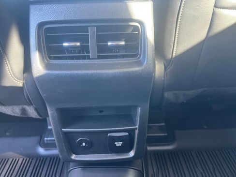 Used 2023 Ford Edge SEL w/ Convenience Package AWD/4WD image 26