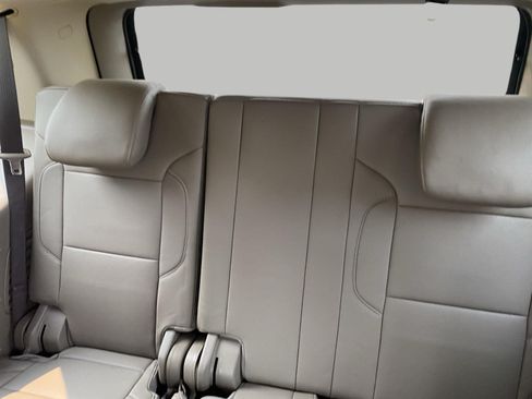 Used 2020 GMC Yukon SLT AWD/4WD image 4