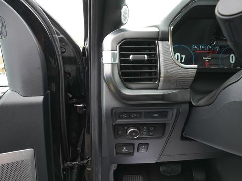 Used 2023 Ford F150 Platinum AWD/4WD image 17