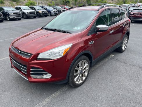 Used 2016 Ford Escape SE w/ SE Chrome Package AWD/4WD image 18