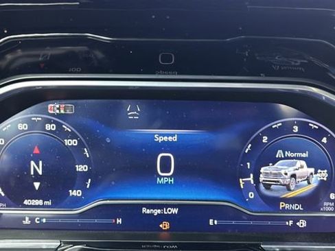 Used 2024 Chevrolet Silverado 2500 LTZ w/ LTZ Premium Package image 11