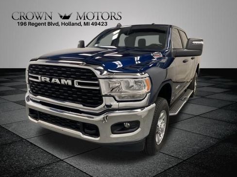 Used 2024 RAM 2500 Big Horn w/ Bed Utility Group image 3