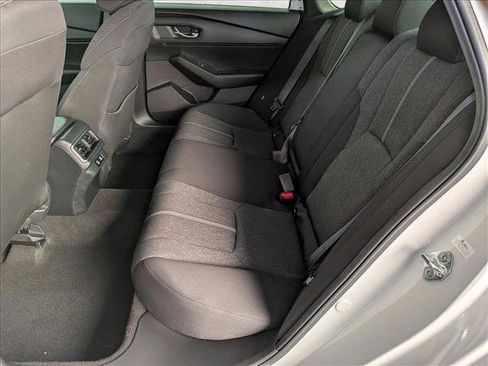 Used 2025 Honda Accord Sport image 25