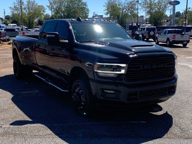 Used 2024 RAM 3500 Laramie w/ Night Edition AWD/4WD image 3