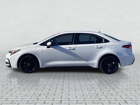 Certified 2024 Toyota Corolla SE image 2