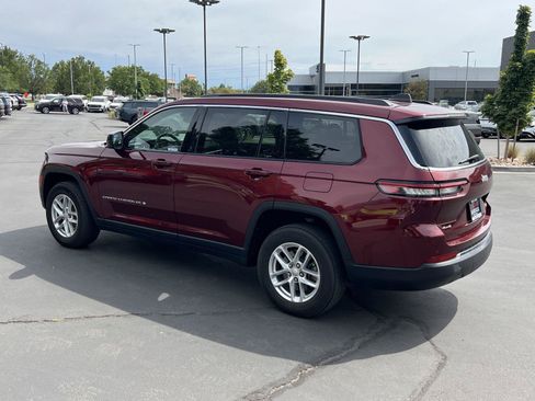 Used 2024 Jeep Grand Cherokee L Laredo w/ Luxury Tech Group I AWD/4WD image 11