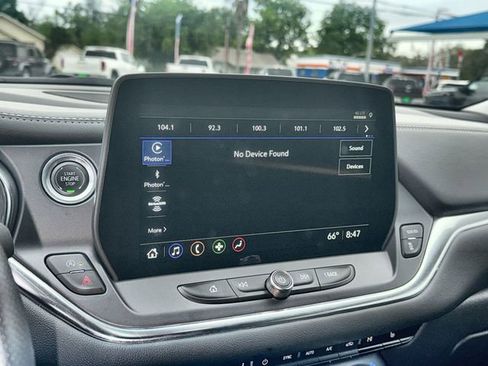 Certified 2025 Chevrolet Blazer LT AWD/4WD image 13