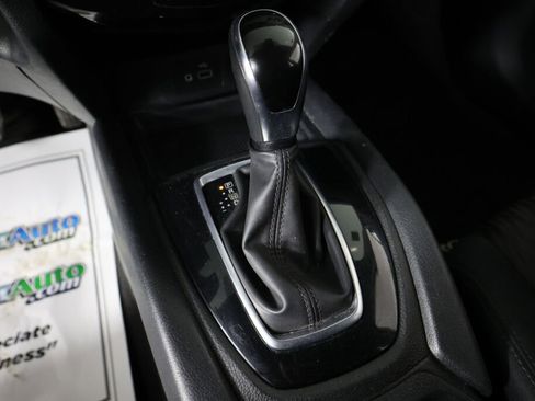 Used 2019 Nissan Rogue S w/ Special Edition Package image 37