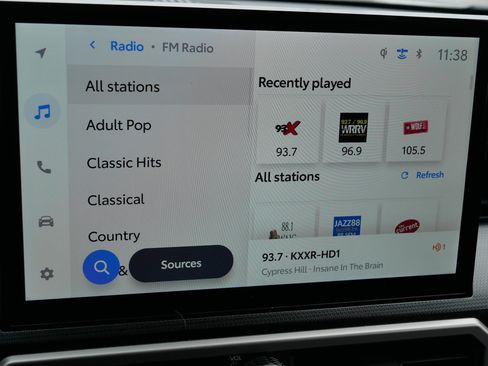 Used 2025 Toyota 4Runner Limited image 22