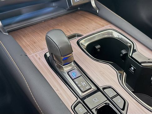 Used 2025 Lexus RX 350 Premium Plus w/ Convenience Package image 19